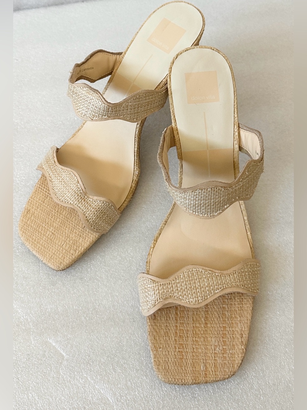Dolce Vita Heeled Mule Sandals Light Natural size 13